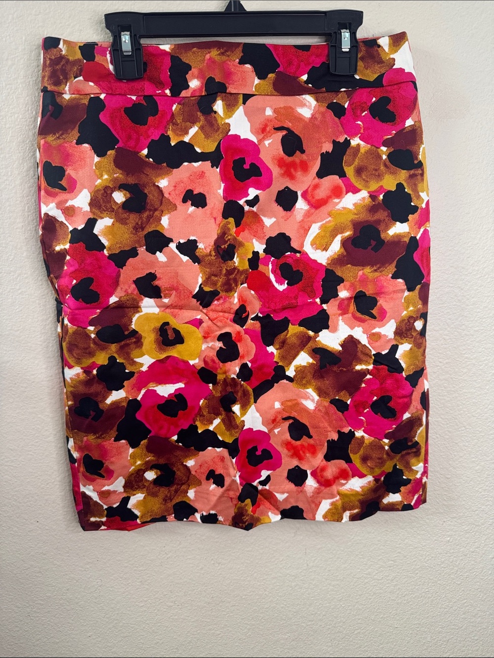Ann Taylor Floral Pencil Skirt in Pink, Brown & Black
